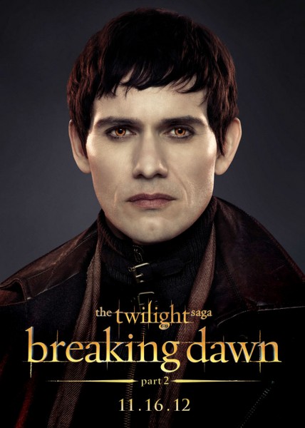 http://www.heyuguys.co.uk/images/2012/07/The-Twilight-Saga-Breaking-Dawn-Part-2-poster-2-428x600.jpg